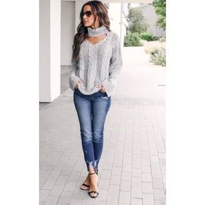 VICI- Key to my heart cable knit sweater